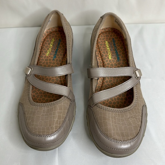 Skechers Relaxed Fit Memory Foam Women’s Size 8 Shoes - Picture 3 of 11